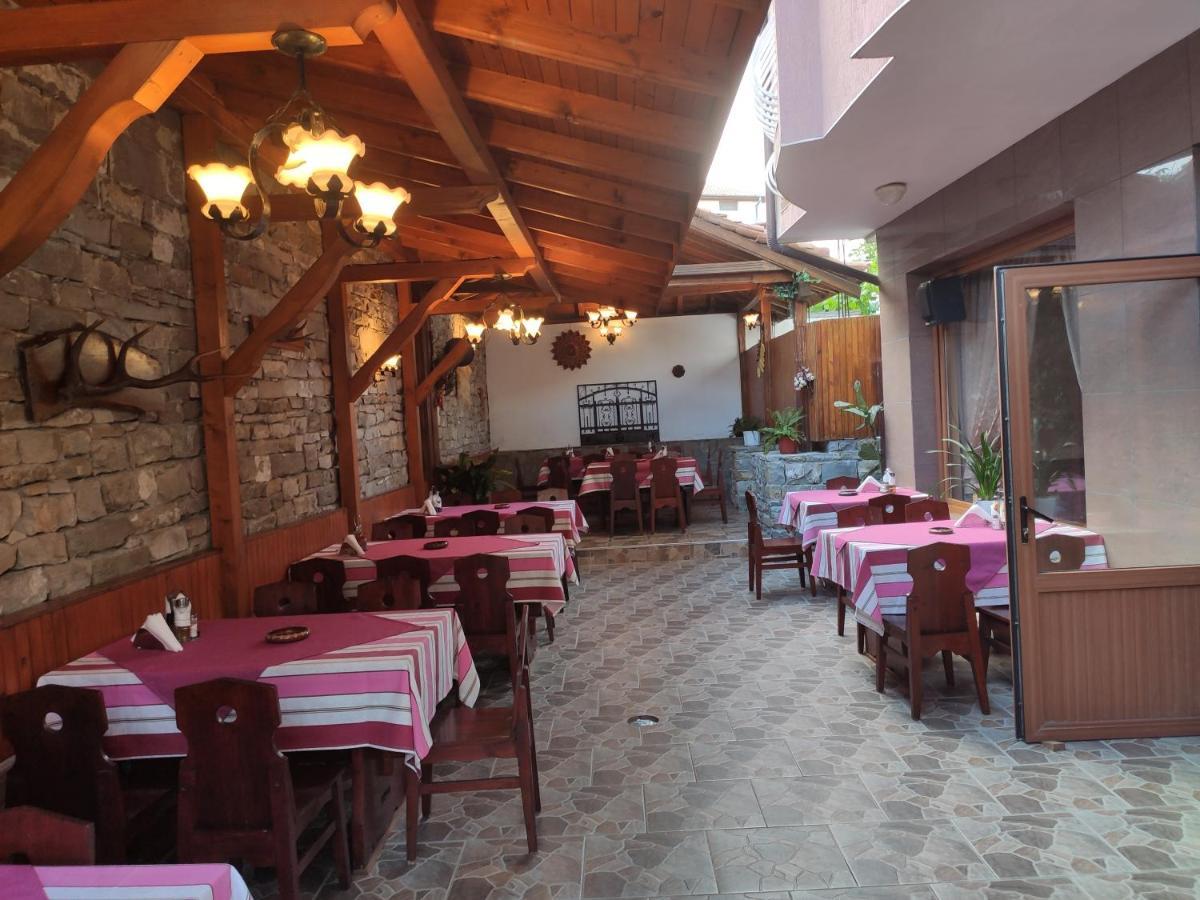 Family Hotel Denica Obzor Exterior photo